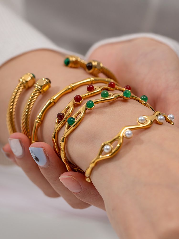 NEW Find Me Bangle
