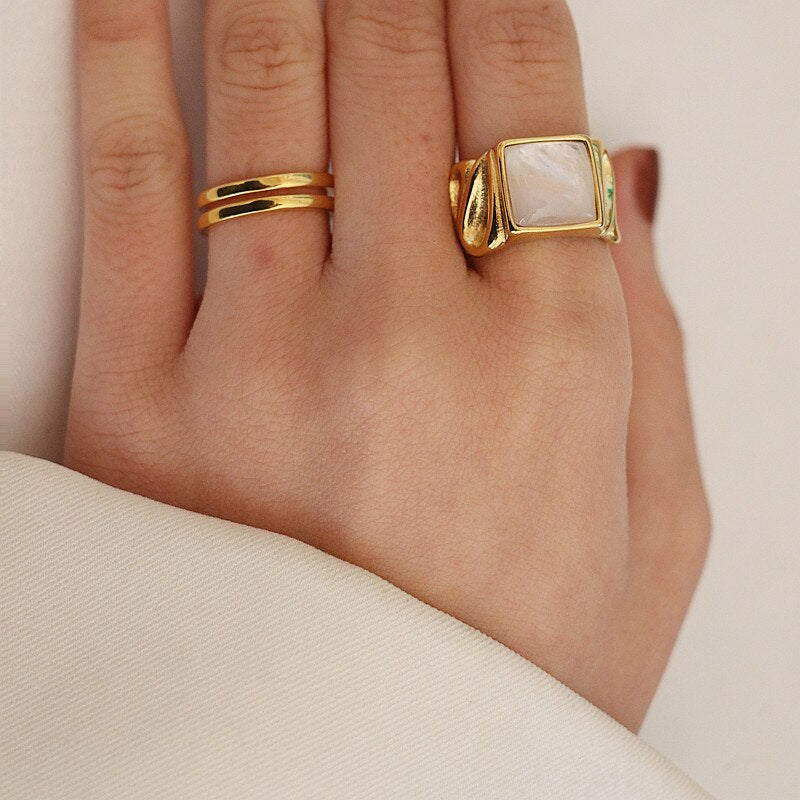 Shelby Shell Ring