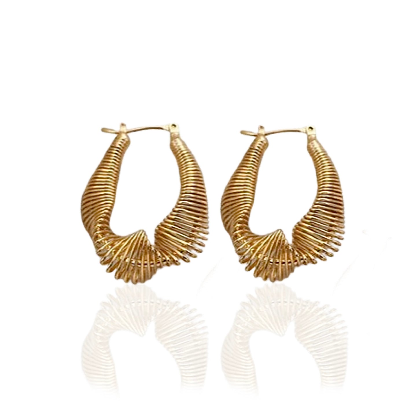 Mezze Twist Hoops