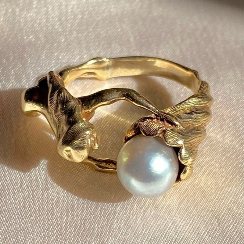 Te Amo Pearl Ring